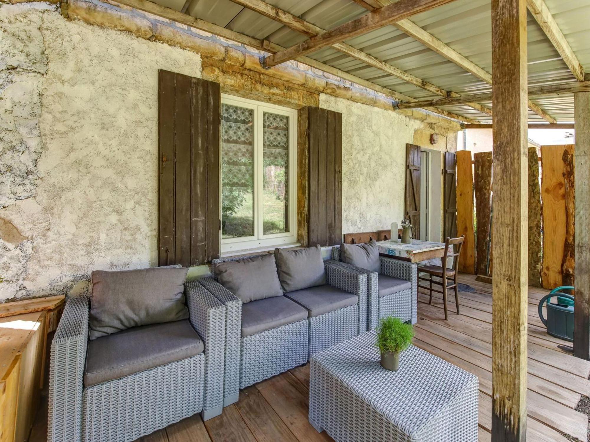Traditional Holiday Home In Brinon Sur Beuvron Bagian luar foto