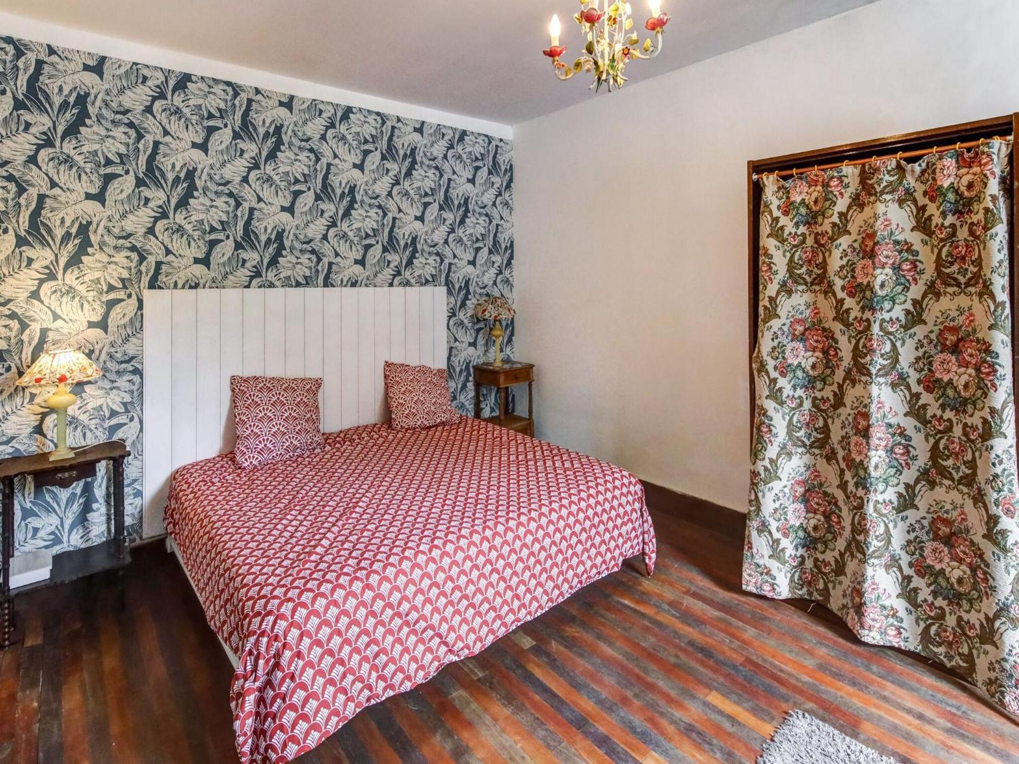 Traditional Holiday Home In Brinon Sur Beuvron Bagian luar foto