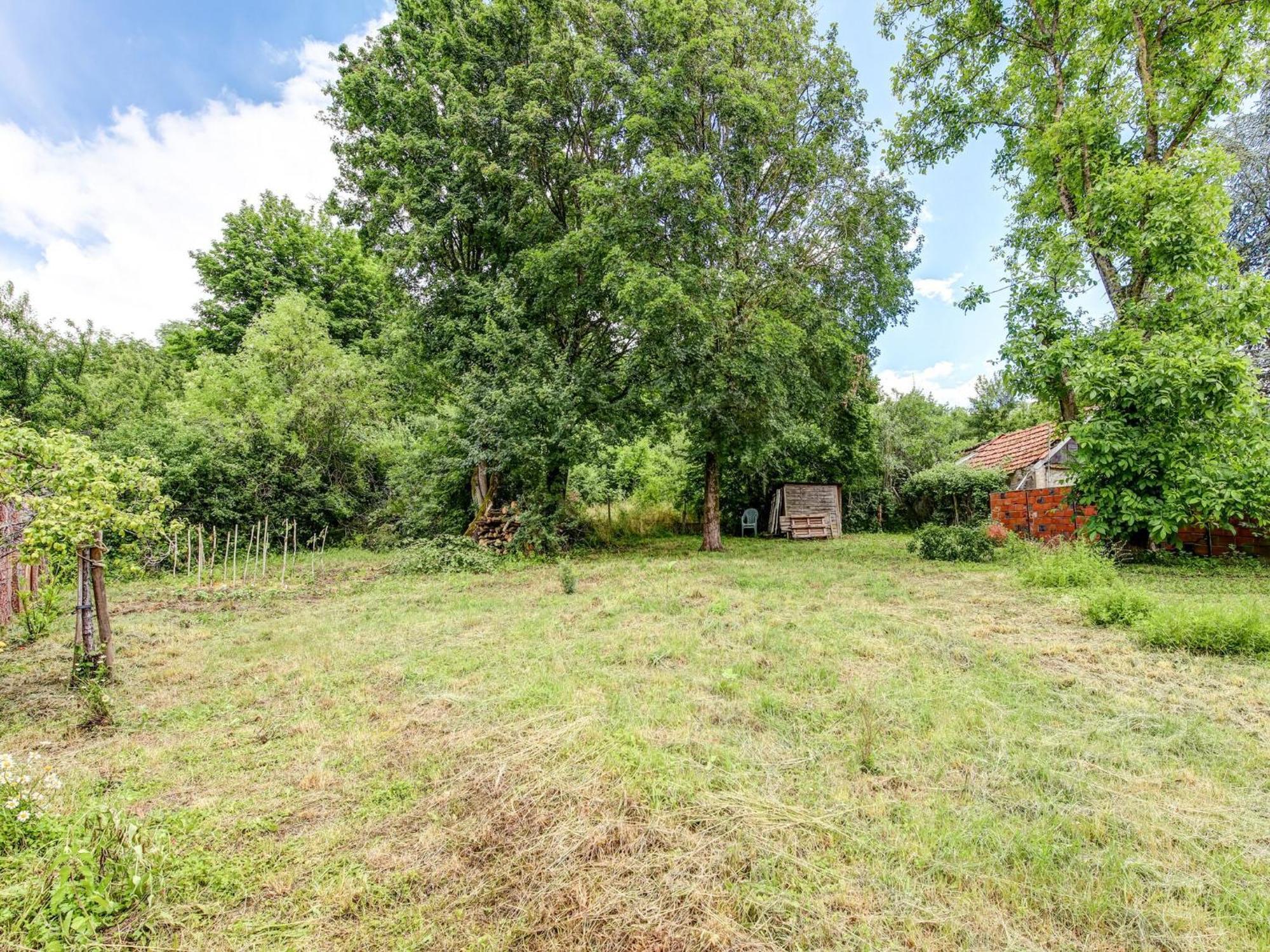 Traditional Holiday Home In Brinon Sur Beuvron Bagian luar foto